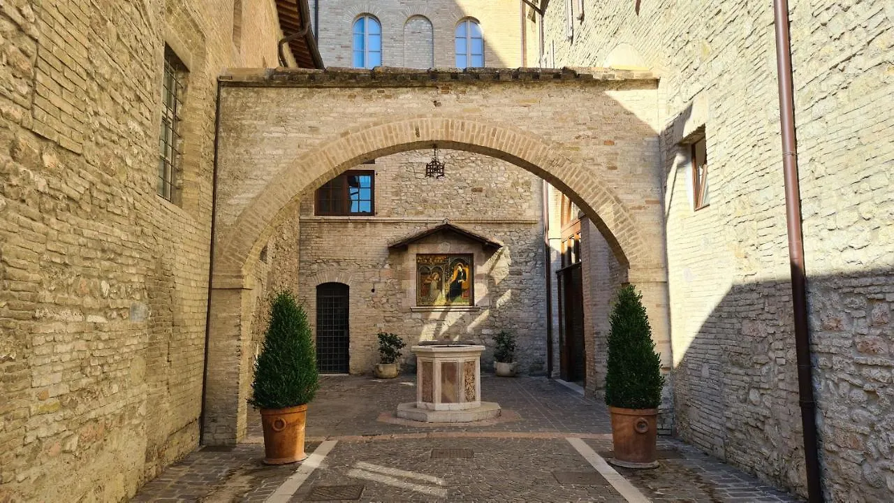 Apartment Nel Cuore Di Santa Maria Degli Angeli Santa Maria Degli Angeli  Italy